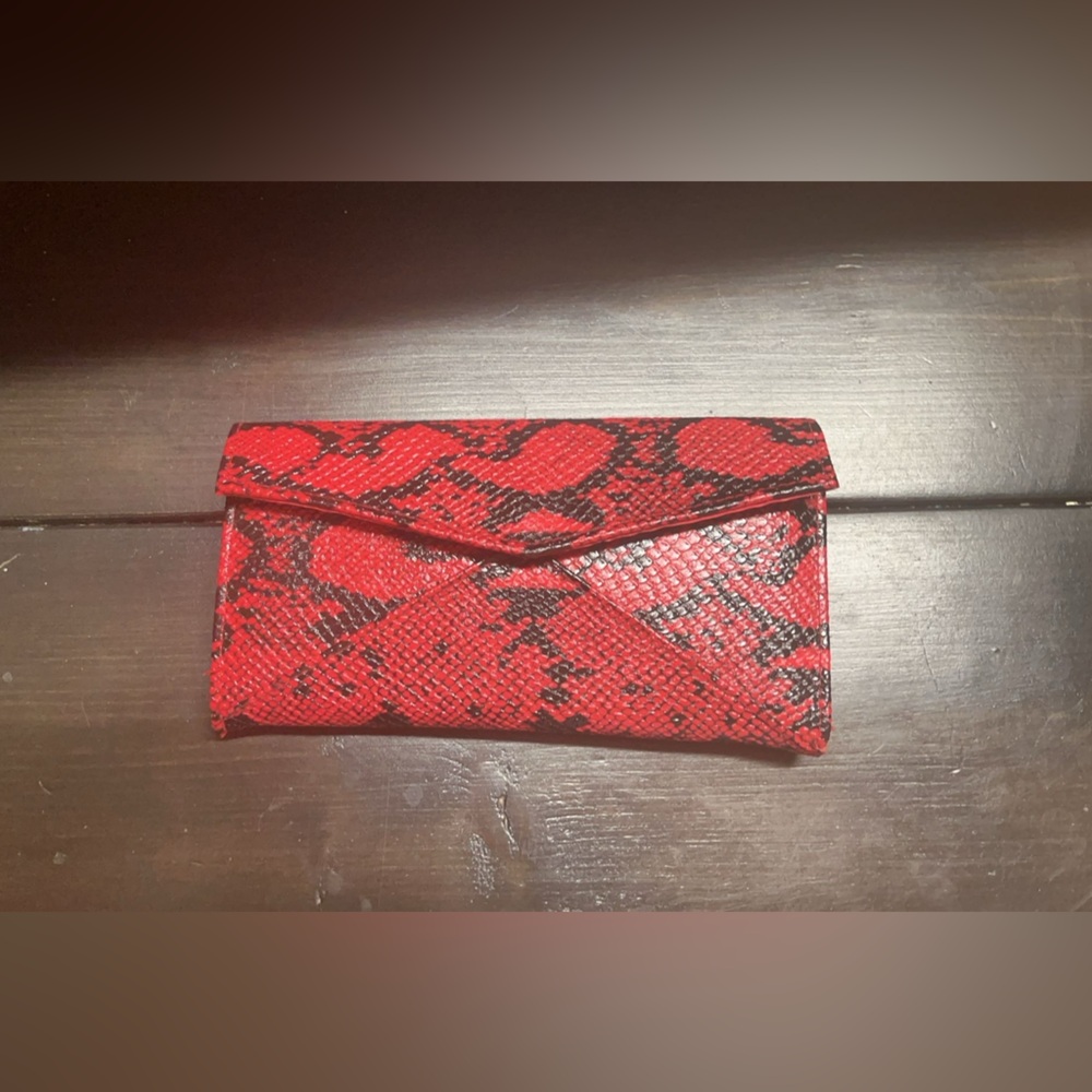 ❤️‍🔥RGA Faux Leather Red & Black SnakeSkin Pattern Wallet & CheckBook Holder